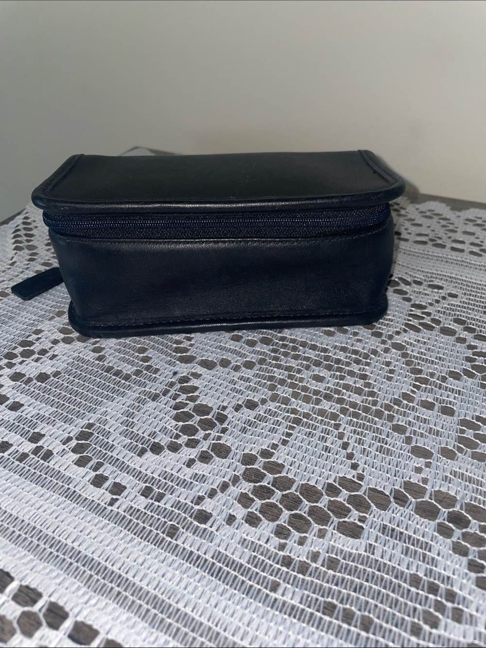 Coach Black Leather CHUBBY CASE